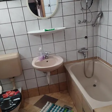 Gogo. Apartman *